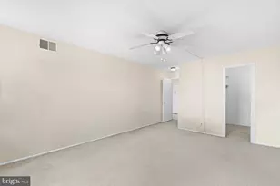 8340 Greensboro Dr, McLean, VA 22102 - Photo 15