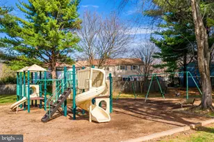 1682 Harvest Green Ct, Reston, VA 20194 - Photo 25