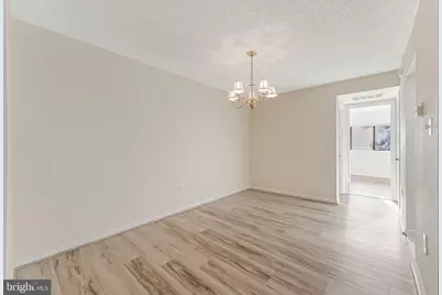 10218 Bushman Drive #101, Oakton, VA 22124 - Photo 7