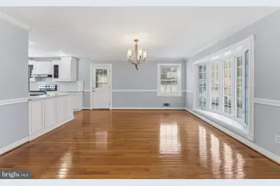 3911 Shelley Lane, Annandale, VA 22003 - Photo 7