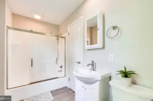 4005 Lees Corner Rd, Chantilly, VA 20151 - Photo 7