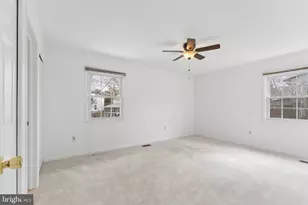 8910 Spur Rd, Springfield, VA 22153 - Photo 17