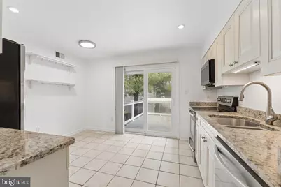 8910 Spur Road, Springfield, VA 22153 - Photo 15