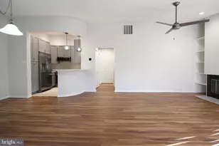 1956 Villaridge Dr, Reston, VA 20191 - Photo 11