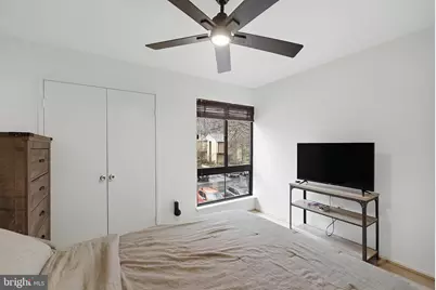 9060 Blarney Stone Drive, Springfield, VA 22152 - Photo 33