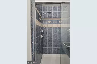 9060 Blarney Stone Drive, Springfield, VA 22152 - Photo 25