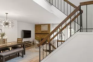 9060 Blarney Stone Dr, Springfield, VA 22152 - Photo 3