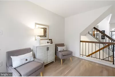 9060 Blarney Stone Drive, Springfield, VA 22152 - Photo 7