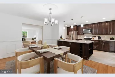 7379 Hallcrest Drive, McLean, VA 22102 - Photo 9