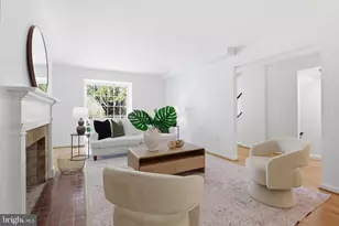 7379 Hallcrest Dr, McLean, VA 22102 - Photo 13