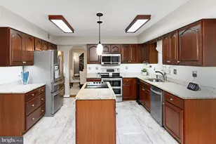 11166 Deuaughn Ct, Fairfax Station, VA 22039 - Photo 21