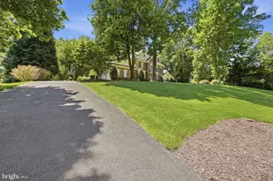 12309 Blair Ridge Rd, Fairfax, VA 22033 - Photo 3