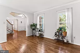 6327 Youngs Branch Dr, Fairfax Station, VA 22039 - Photo 7