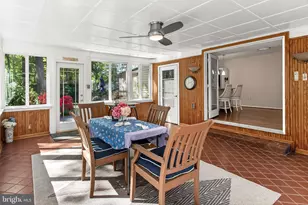 6327 Youngs Branch Dr, Fairfax Station, VA 22039 - Photo 17
