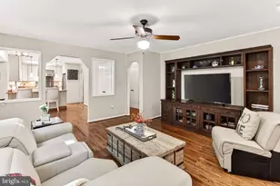 6327 Youngs Branch Dr, Fairfax Station, VA 22039 - Photo 37