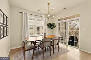 4420 Beechstone Ln, Fairfax, VA 22033 - Photo 3