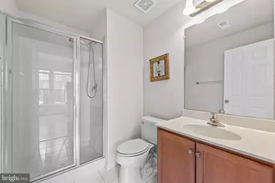 9640 Pullman Place, Fairfax, VA 22031 - Photo 5