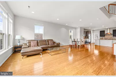 9640 Pullman Place, Fairfax, VA 22031 - Photo 11