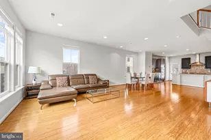 9640 Pullman Pl, Fairfax, VA 22031 - Photo 11