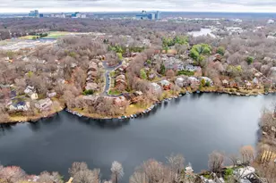 2261 Cedar Cove Ct, Reston, VA 20191 - Photo 13