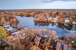 2261 Cedar Cove Ct, Reston, VA 20191 - Photo 3