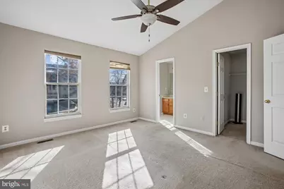 6562 Kelsey Point Circle, Alexandria, VA 22315 - Photo 13