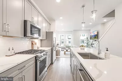 12742 Verdant Way, Reston, VA 20191 - Photo 9