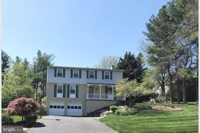 1150 Kettle Pond Lane, Great Falls, VA 22066 - Photo 1