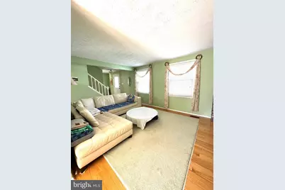 1150 Kettle Pond Lane, Great Falls, VA 22066 - Photo 3
