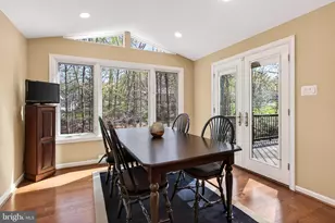 11643 Captain Rhett Ln, Fairfax Station, VA 22039 - Photo 21