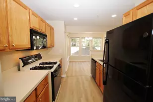 7532 Coxton Ct, Alexandria, VA 22306 - Photo 13