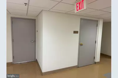 2905 Saintsbury Plaza #213, Fairfax, VA 22031 - Photo 33