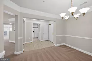 2905 Saintsbury Plaza, Fairfax, VA 22031 - Photo 11