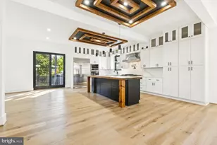 2919 Lawrence Dr, Falls Church, VA 22042 - Photo 33