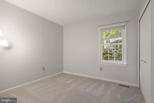 9833 Natick Rd, Burke, VA 22015 - Photo 29