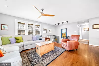 15014 Tarleton Drive, Centreville, VA 20120 - Photo 9