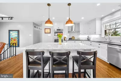 15014 Tarleton Drive, Centreville, VA 20120 - Photo 13