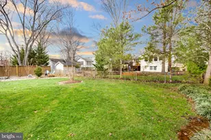 15014 Tarleton Dr, Centreville, VA 20120 - Photo 85