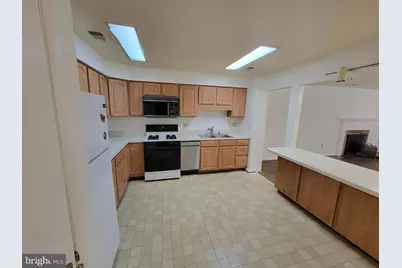 3853 Steppes Court #3853-B, Falls Church, VA 22041 - Photo 11