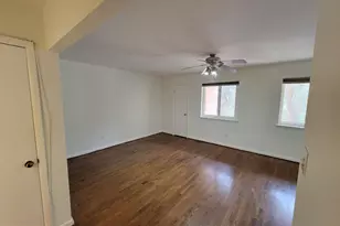 3853 Steppes Ct, Falls Church, VA 22041 - Photo 5
