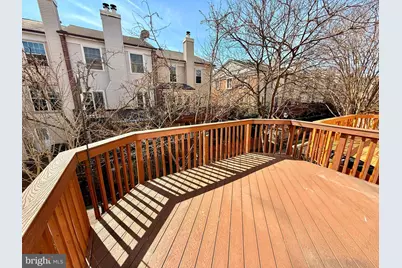 6166 Wellington Commons Drive, Alexandria, VA 22310 - Photo 7