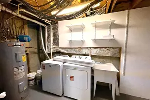 6166 Wellington Commons Dr, Alexandria, VA 22310 - Photo 17