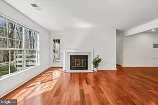 11701 Karbon Hill Ct, Reston, VA 20191 - Photo 7