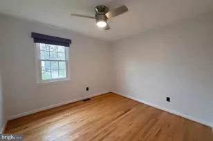 1744 Lockerbie Ln, Vienna, VA 22182 - Photo 17