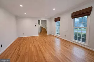 1744 Lockerbie Ln, Vienna, VA 22182 - Photo 3