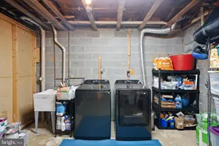 5528 Falmead Rd, Fairfax, VA 22032 - Photo 41