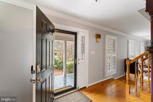 10904 Equestrian Ct, Reston, VA 20190 - Photo 5