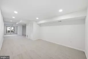 1285 Lamplighter Way, Reston, VA 20194 - Photo 35