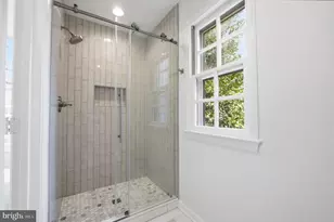 1285 Lamplighter Way, Reston, VA 20194 - Photo 25