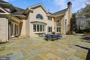 8013 Greenwich Woods Dr, McLean, VA 22102 - Photo 21